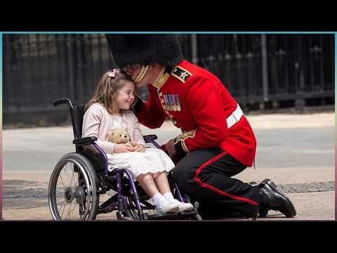 The Kindest Royal Guard Moments Ever Recorded ❤️