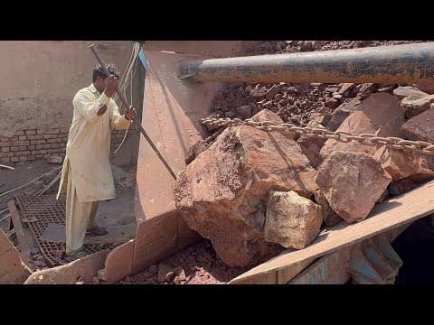 Massive Hopper Jam! Giant Rock Stuck in Crusher – Full 20 Min Action 💥 #stonecrusher 