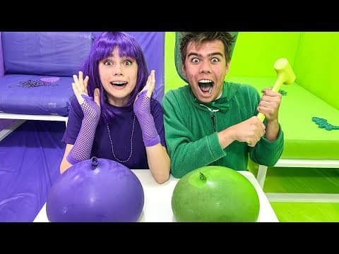 تحدي اللون الأرجواني ضد الأخضر مع ناستيا وأرتيم! 🍇🍏 مغامرات ممتعة للأطفال