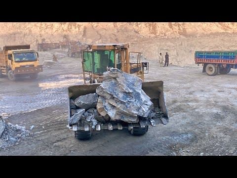 Very difficult work  😞 The catterpillar loading for trolley in action 🗯️