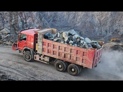 Extreme Mining Transport: Heavy Duty Dumper Truck Loading & Dangerous Mountain Climb!