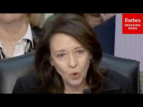 'College Athletics Are In Crisis': Maria Cantwell Calls For Changes To NIL Deals