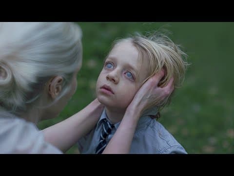 A Mysterious Power Manipulates the Entire Town, Anyone Who Enters Loses Consciousness