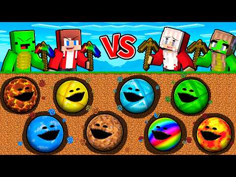 JJ and Mikey vs Wives: MOON WOKE UP COLLECTION BATTLE In Minecraft - Maizen