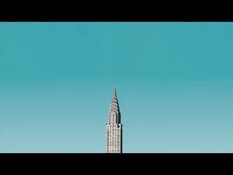 Why Nobody Wants the Chrysler Building