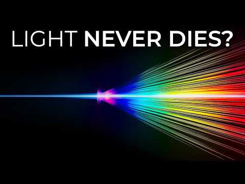 Why Light Never Ages… And What That Means for Physics