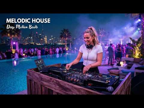 Deep House Nightfall 🌙  Melodic Flow Collection