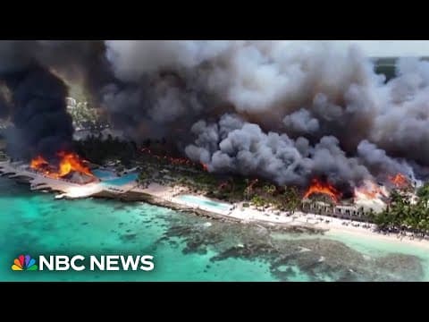 Massive fire breaks out at popular tourist resort in Dominican Republic