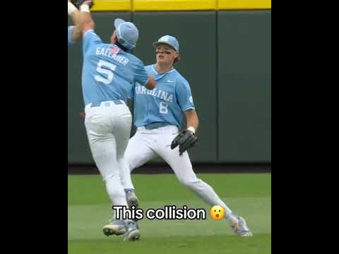 A miscommunication by UNC nearly led to a 3-way collision 😬