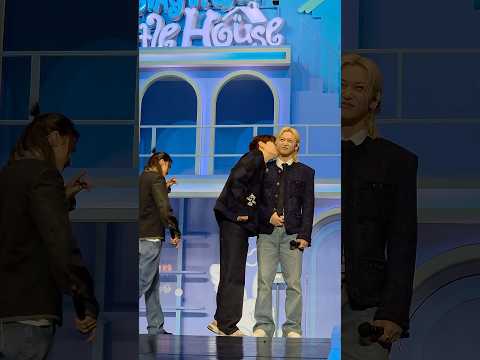 놀러와줘서 고마워요🩷 #StrayKids #스트레이키즈 #SKZ_6TH_FANMEETING #STAY_in_Our_Little_House #YouMakeStrayKidsStay