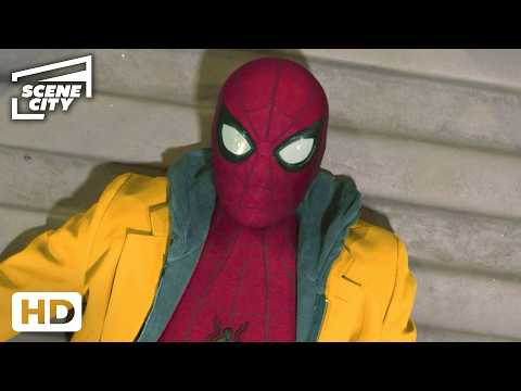 Spider-Man Gets Trapped Under Warehouse Rubble | Spider-Man: Homecoming (Tom Holland)
